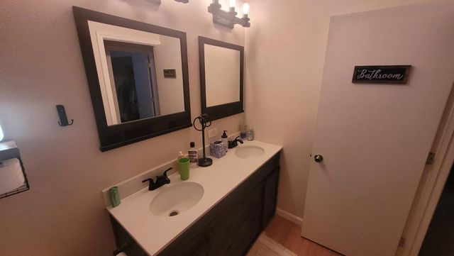 2786 Oak St, Anderson, CA 96077