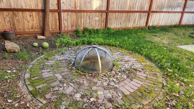 2786 Oak St, Anderson, CA 96077