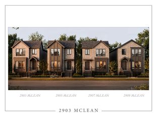 2903 W McLean Avenue, Chicago, IL 60647