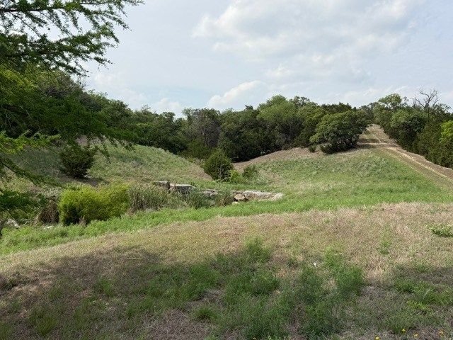 460 Eagle Ridge Rd, Kerrville, TX 78028
