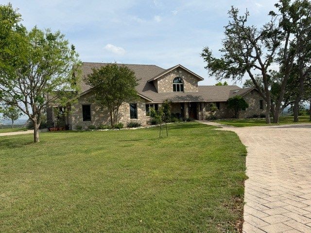 460 Eagle Ridge Rd, Kerrville, TX 78028