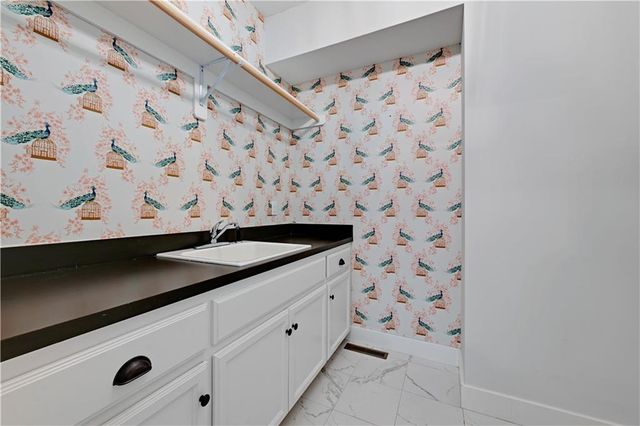 24662 W 126th Terrace, Olathe, KS 66061