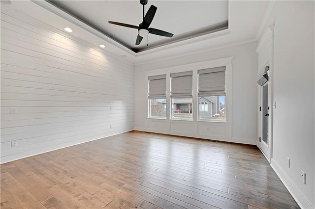 24662 W 126th Terrace, Olathe, KS 66061