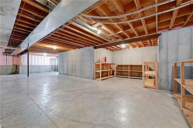 24662 W 126th Terrace, Olathe, KS 66061