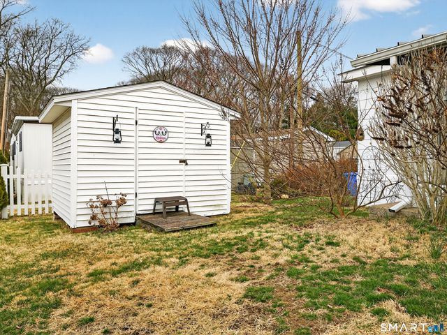 23 Linden Avenue North, Westbrook, CT 06498