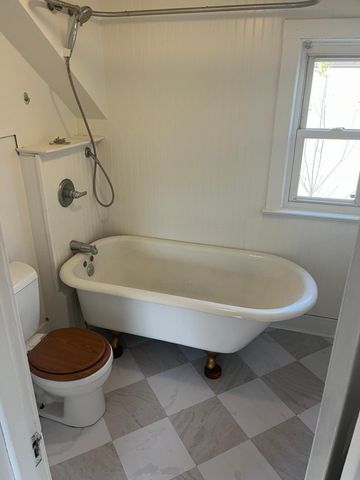 1129 16th Avenue E, Hibbing, MN 55746