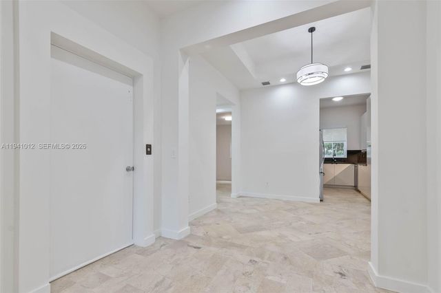 347 Madeira Ave 347, Coral Gables, FL 33134