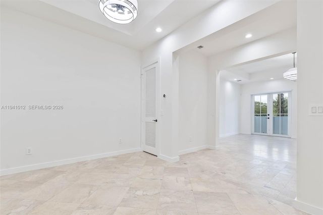 347 Madeira Ave 347, Coral Gables, FL 33134