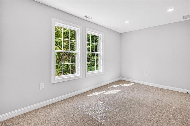 975 Chamberlin Drive, Asheboro, NC 27205