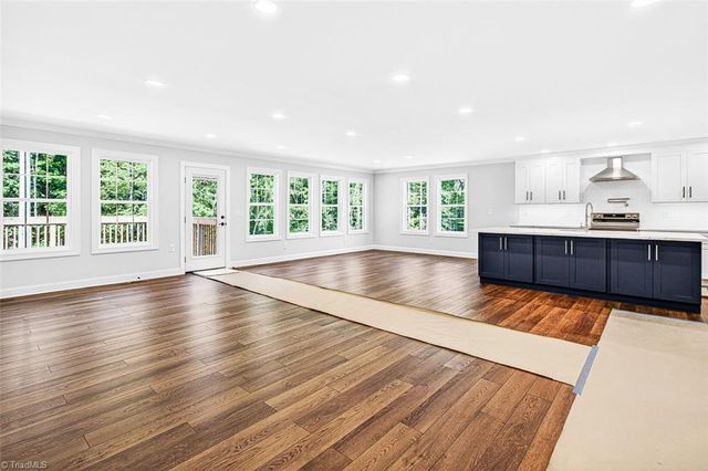 975 Chamberlin Drive, Asheboro, NC 27205