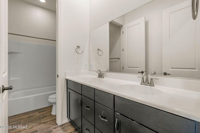 11787 N Silver Desert Drive, Oro Valley, AZ 85737
