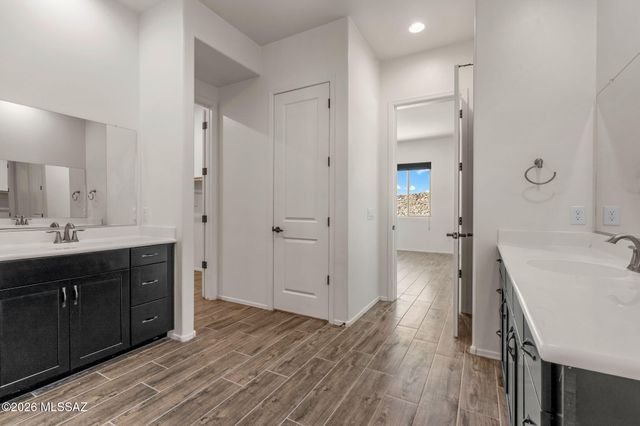 11787 N Silver Desert Drive, Oro Valley, AZ 85737
