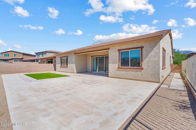 11787 N Silver Desert Drive, Oro Valley, AZ 85737
