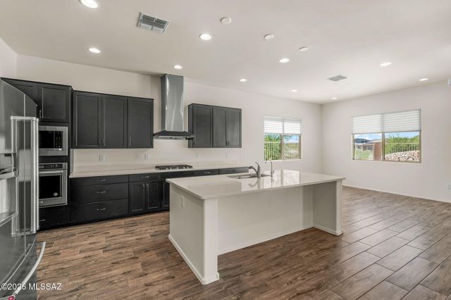 11787 N Silver Desert Drive, Oro Valley, AZ 85737