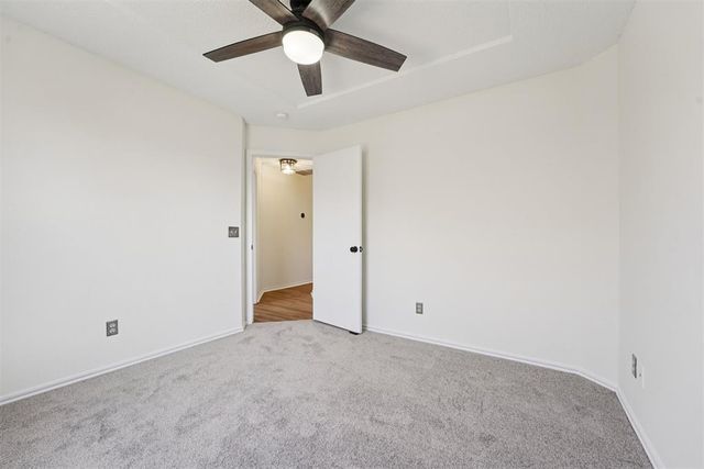 636 Hunters Way, Mustang, OK 73064