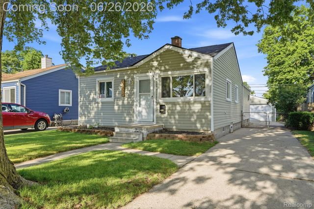 27320 Delton Street, Madison Heights, MI 48071