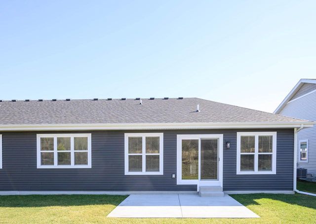 2158 Waters Edge Trail, Madison, WI 53718