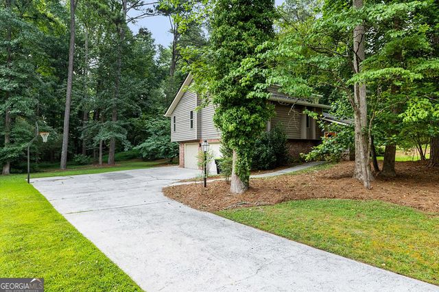 260 Devilla Trace, Fayetteville, GA 30214