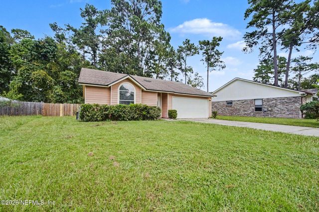 1533 KINGFISHER Lane N, Jacksonville, FL 32218
