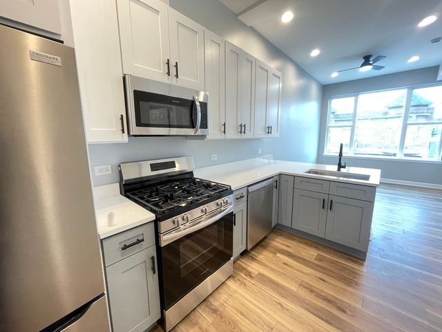 1719 W CHICAGO Avenue 1, Chicago, IL 60622
