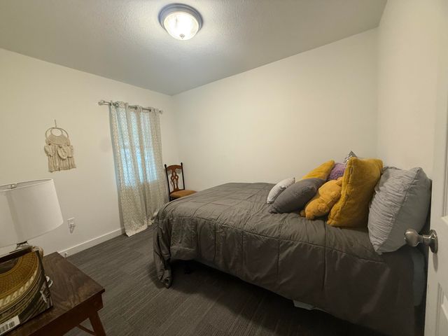 1052 6th Street, West Plains, MO 65775