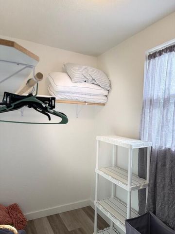 1052 6th Street, West Plains, MO 65775