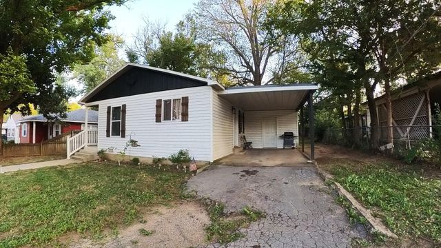 1052 6th Street, West Plains, MO 65775