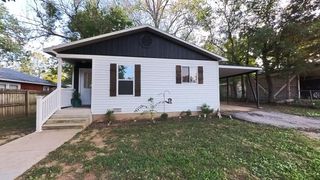 1052 6th Street, West Plains, MO 65775