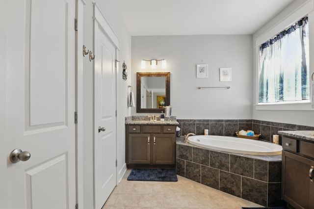 408 Everlee Ln, Mount Juliet, TN 37122