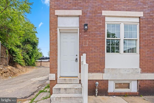 1 S KRESSON ST, Baltimore, MD 21224