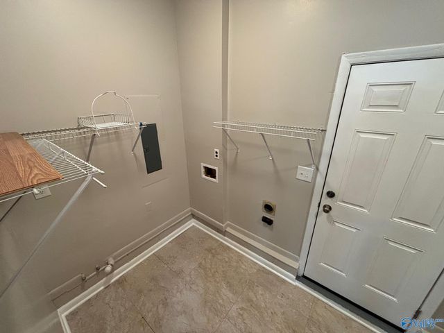 2206 NW Harris Road, Huntsville, AL 35810