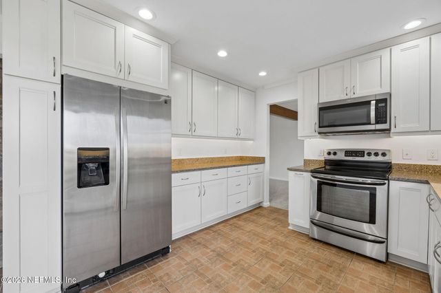 4767 MARSH HAMMOCK Drive E, Jacksonville, FL 32224