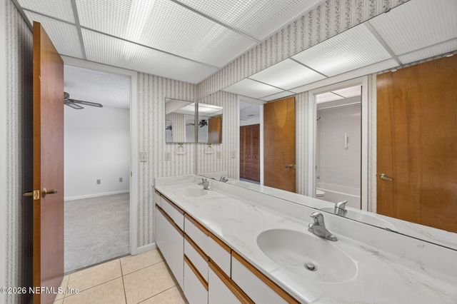 4767 MARSH HAMMOCK Drive E, Jacksonville, FL 32224