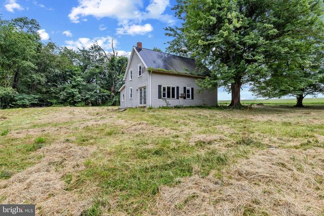 26130 MULLINIX MILL RD, Mount Airy, MD 21771