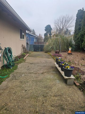 4788 Adobe St SE, Salem, OR 97317