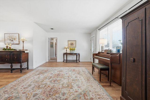 6204 DIANE Road, Jacksonville, FL 32277