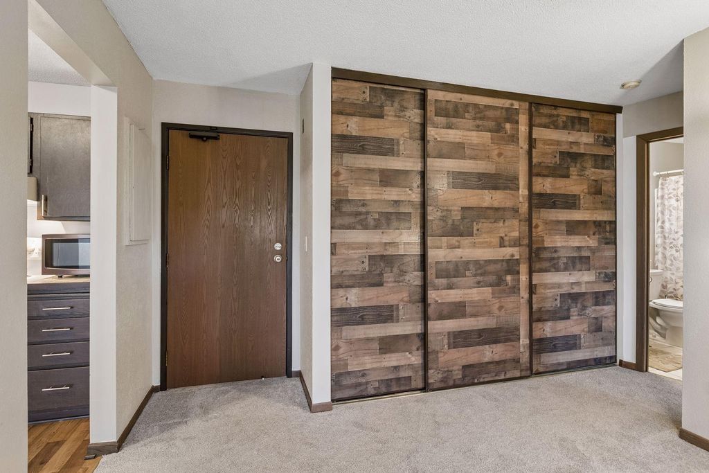 4350 Trenton Lane N 204, Plymouth, MN 55442 — photo 4