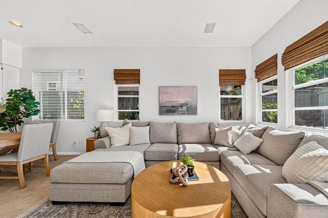 1702 Kenwood Place, San Marcos, CA 92078