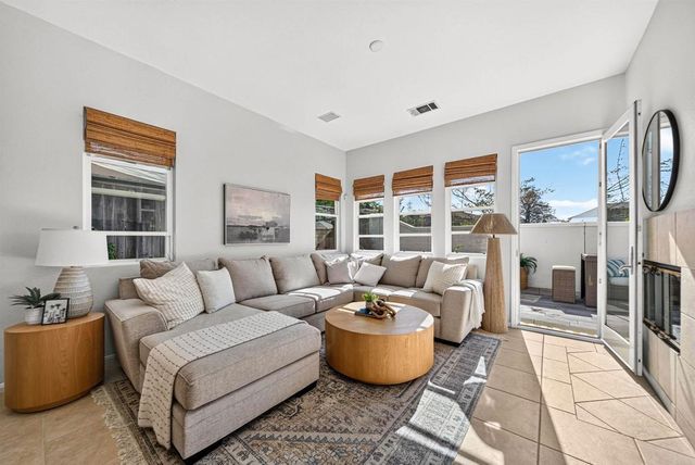 1702 Kenwood Place, San Marcos, CA 92078