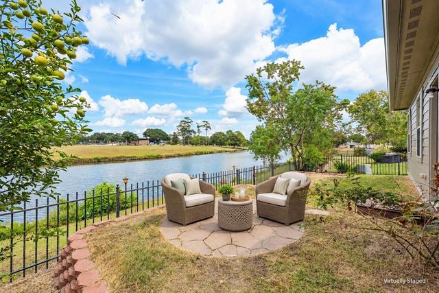 18654 Walden Glen Circle, Humble, TX 77346