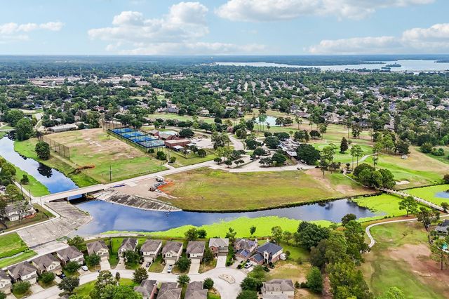 18654 Walden Glen Circle, Humble, TX 77346