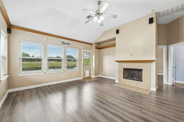 18654 Walden Glen Circle, Humble, TX 77346