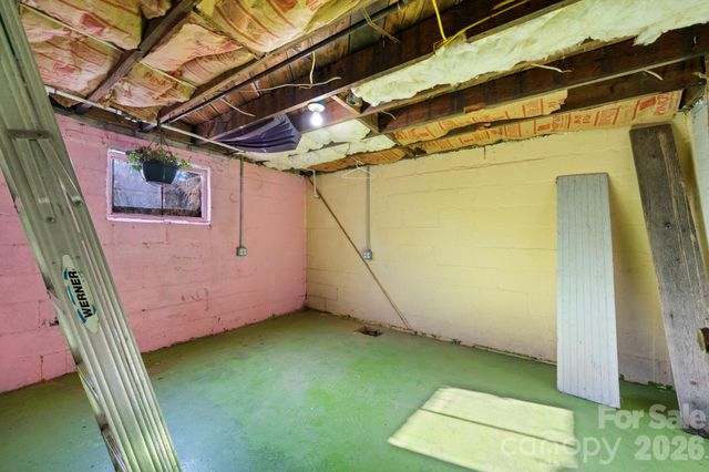 3358 Falling Creek Road, Hickory, NC 28601