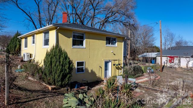 3358 Falling Creek Road, Hickory, NC 28601