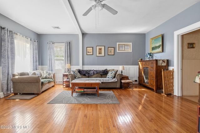 230 Felton Avenue, Highland Park, NJ 08904