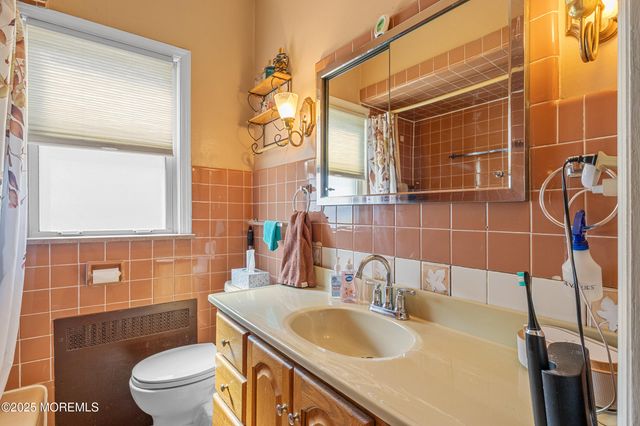 230 Felton Avenue, Highland Park, NJ 08904