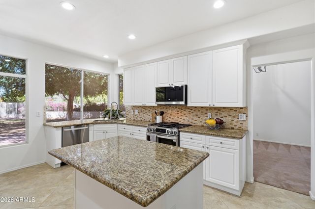 5993 W AURORA Drive, Glendale, AZ 85308