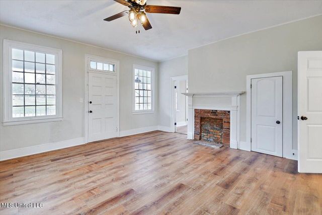 603 College Street, Port Gibson, MS 39150