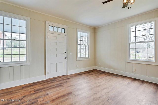 603 College Street, Port Gibson, MS 39150