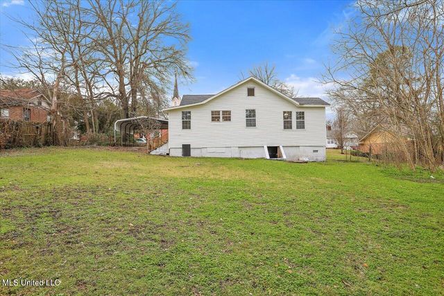 603 College Street, Port Gibson, MS 39150